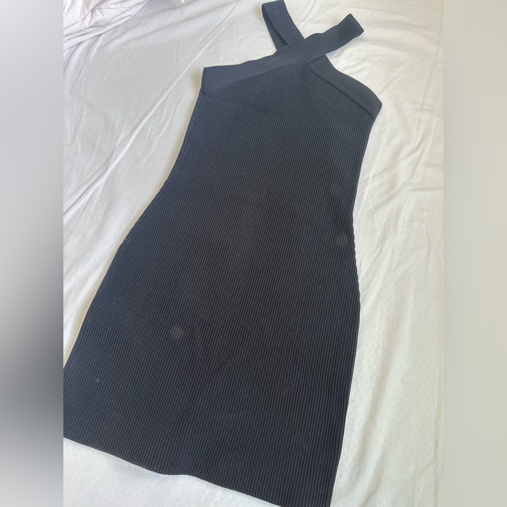Aritzia Babaton Sculpt Knit Criss Cross Dress - Picture 8 of 9